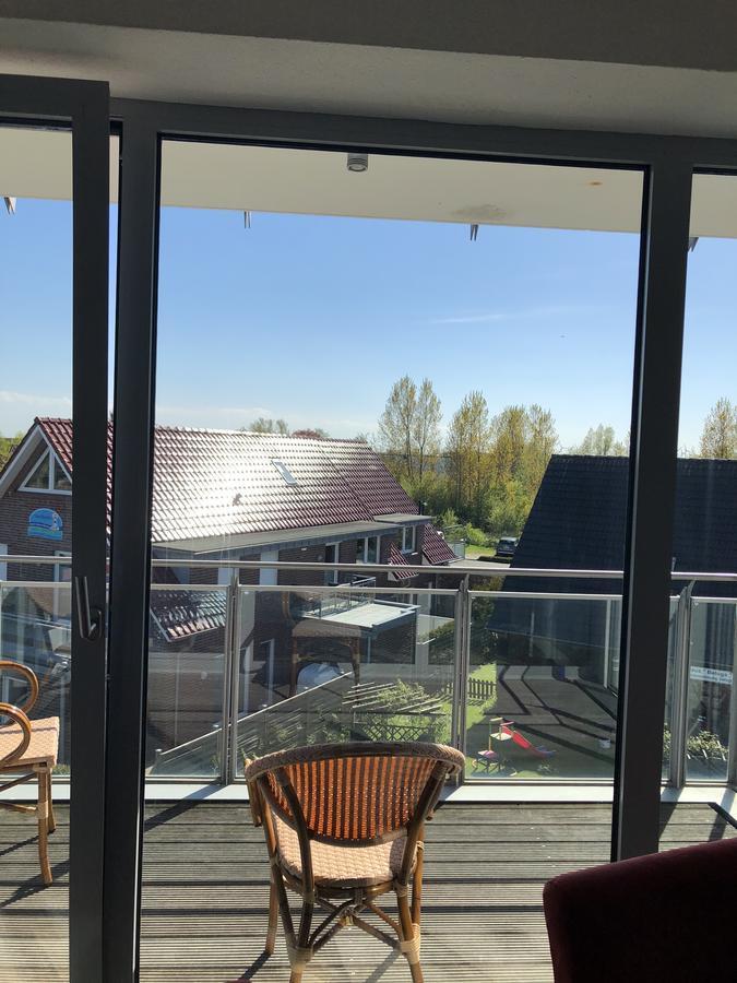 Nordseehotel Benser Hof Am Hafen Bensersiel Exterior foto